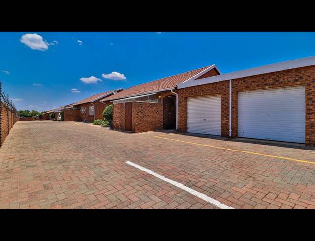 2 BEDROOM SIMPLEX FOR SALE IN EDENVALE